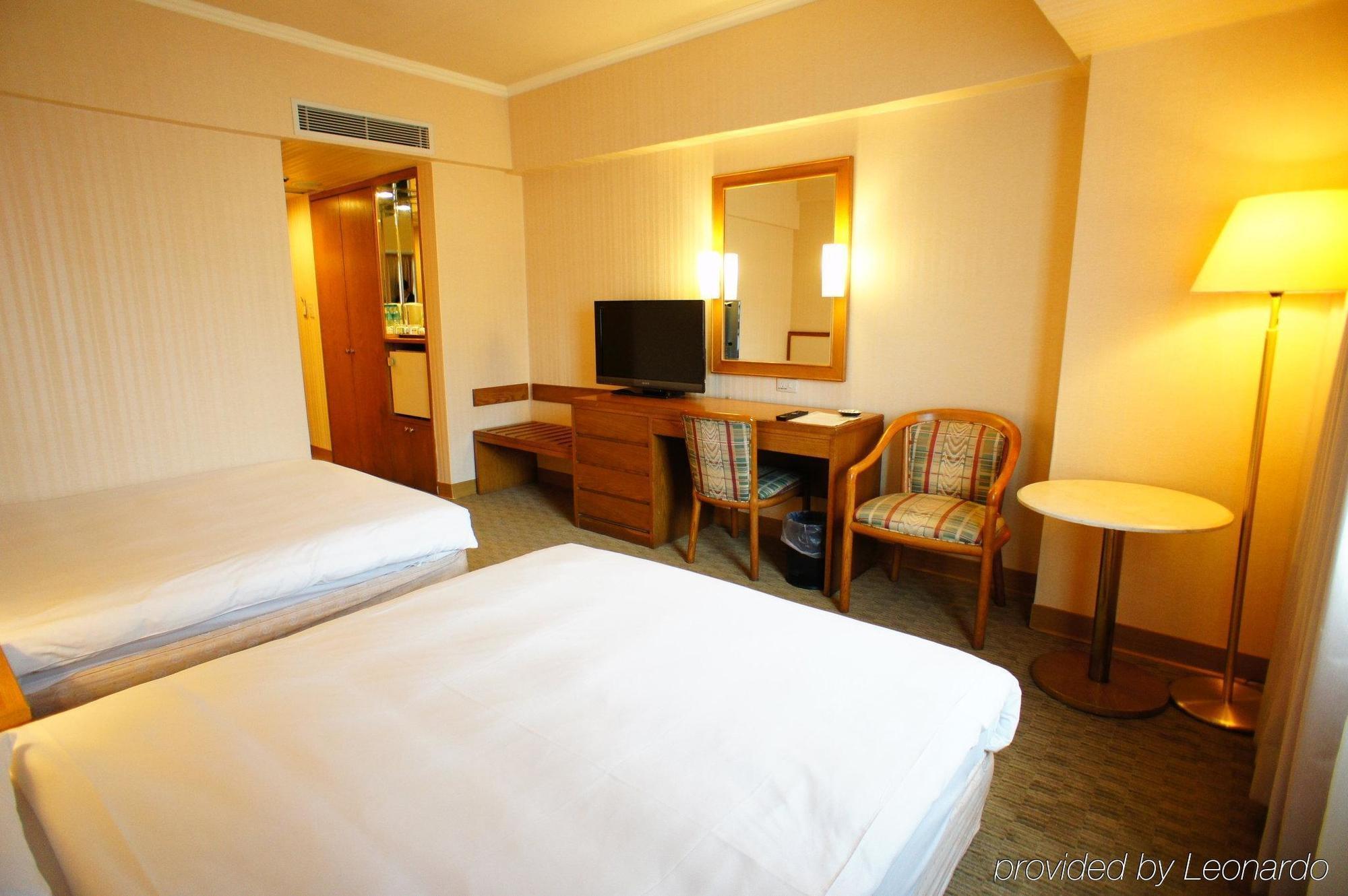 Hotel Riverview Taipei Exterior photo