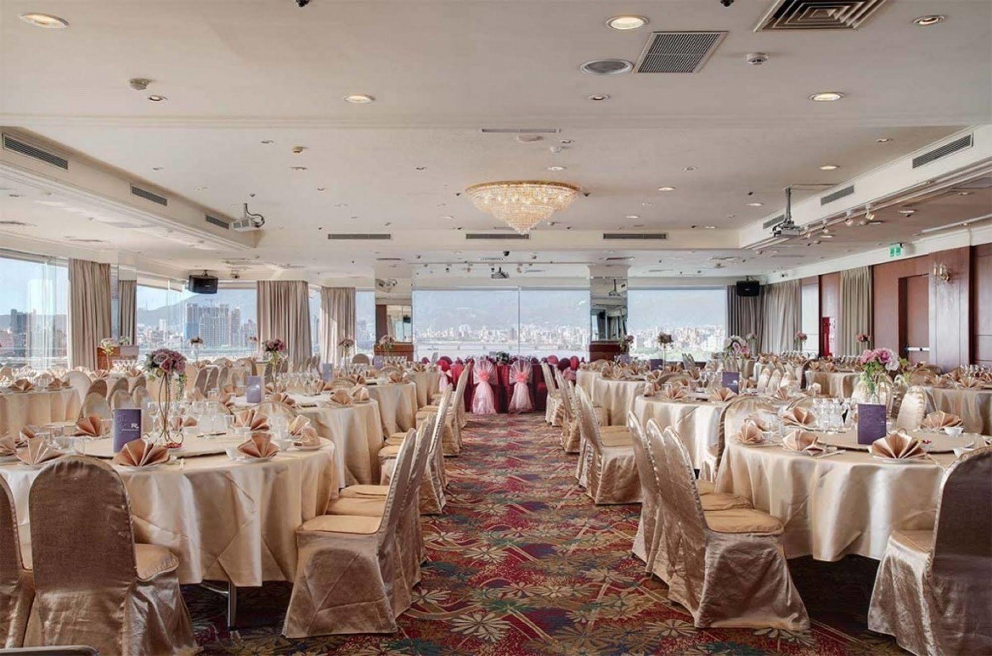 Hotel Riverview Taipei Exterior photo
